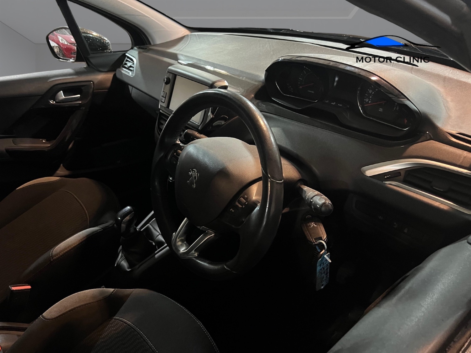 Used Peugeot 208 2014 for sale - 76518115: Photo 8