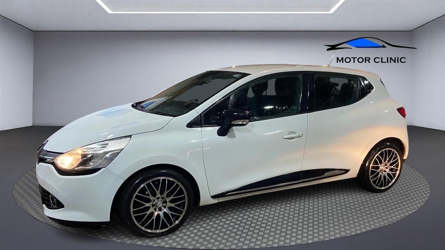 Used Renault Clio 2014 for sale - 77431700: Photo 2