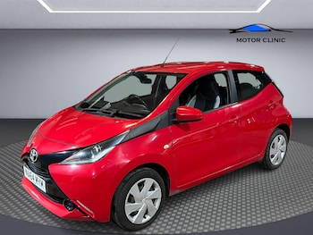 2014 (64) - 1.0 VVT-i X-Play 5dr