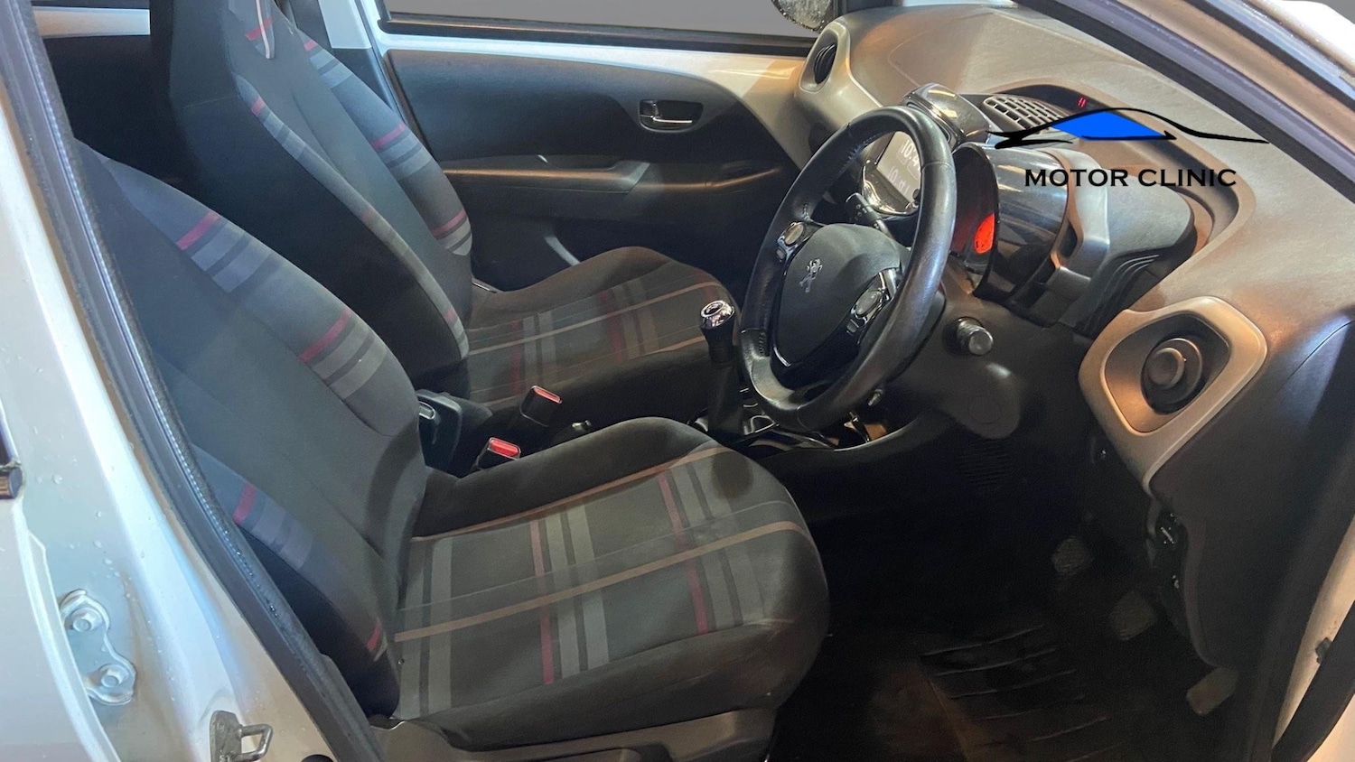 Used Peugeot 108 2015 for sale - 76705655: Photo 9