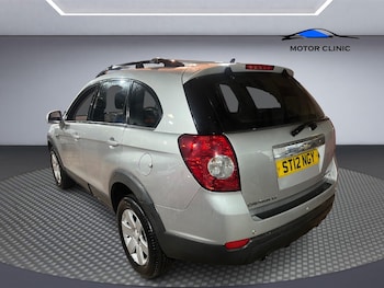 Used Chevrolet Captiva 2012 for sale - 76700070: Photo