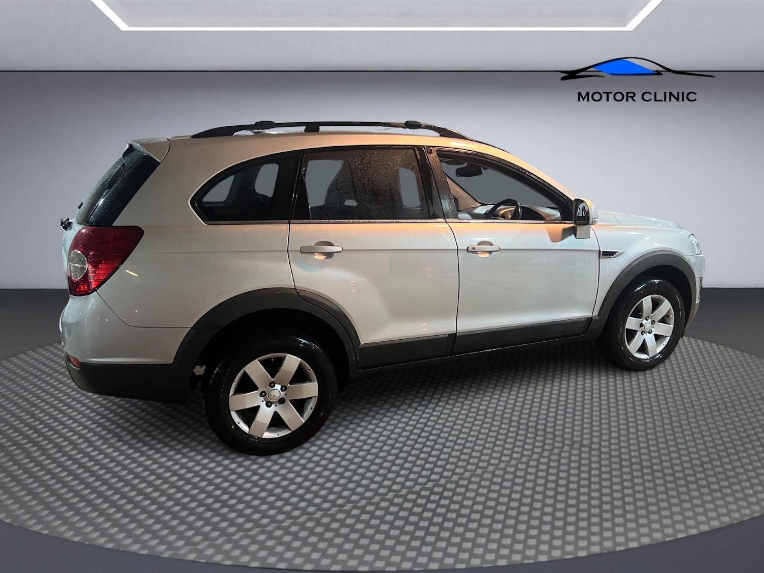 Used Chevrolet Captiva 2012 for sale - 76700070: Photo 5