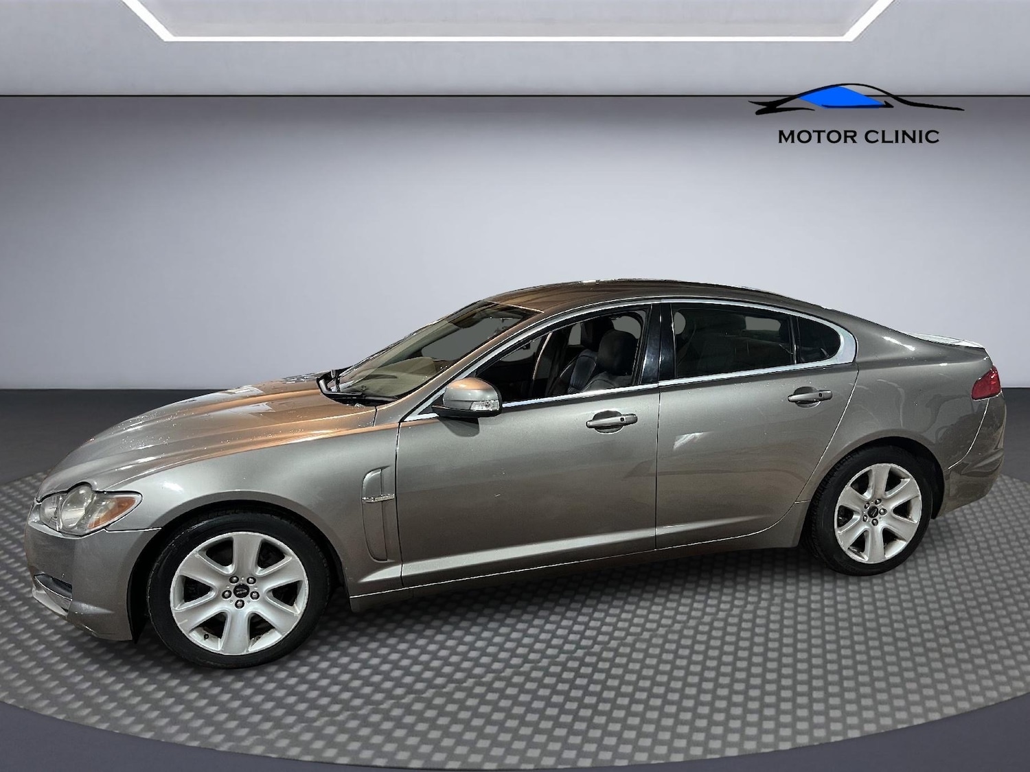 Used Jaguar XF 2008 for sale - 77173436: Photo 2