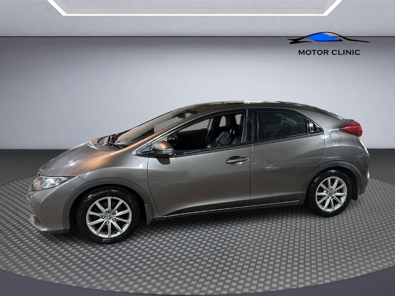 Used Honda Civic 2012 for sale - 76643756: Photo 2