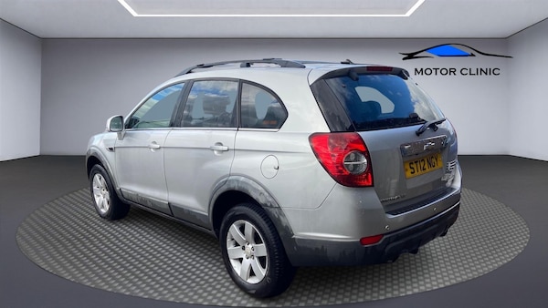 Used Chevrolet Captiva 2012 for sale - 76037377: Photo 2