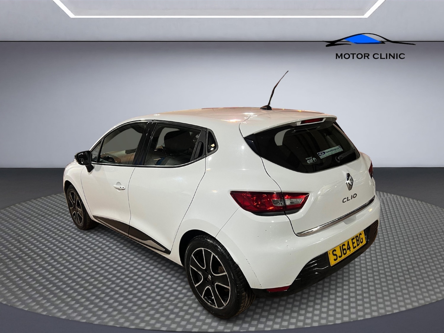 Used Renault Clio 2014 for sale - 76305880: Photo 3
