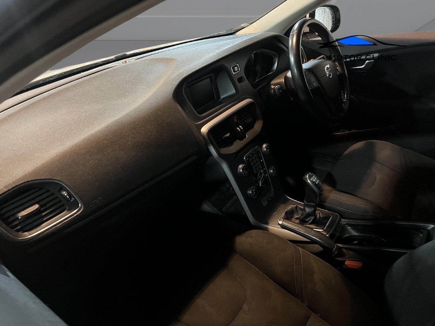 Used Volvo V40 2014 for sale - 76865117: Photo 8