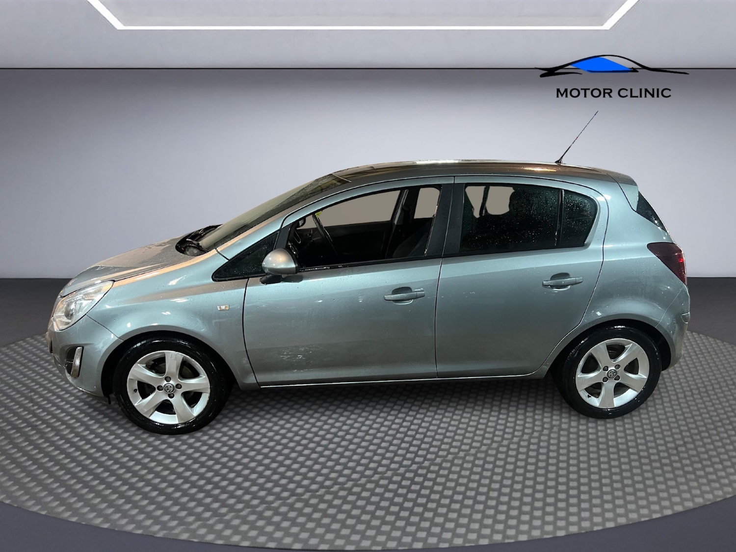 Used Vauxhall Corsa 2011 for sale - 76431181: Photo 2