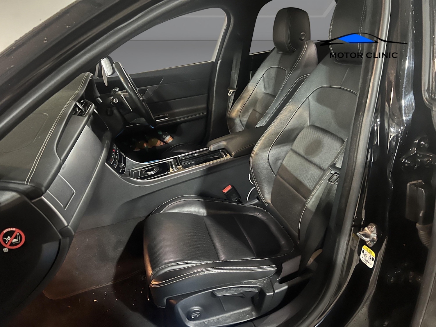 Used Jaguar XF 2019 for sale - 76431785: Photo 14