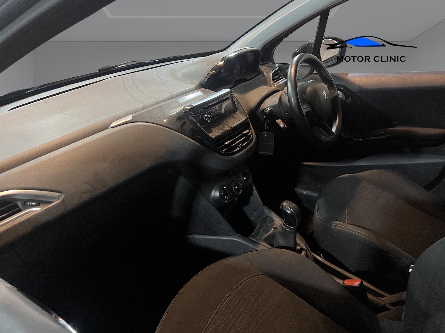 Used Peugeot 208 2012 for sale - 77017203: Photo 9