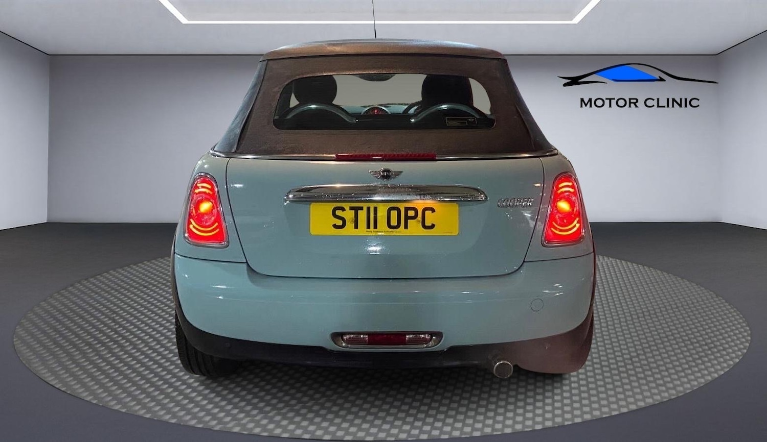 Used MINI Convertible 2011 for sale - 77035788: Photo 4