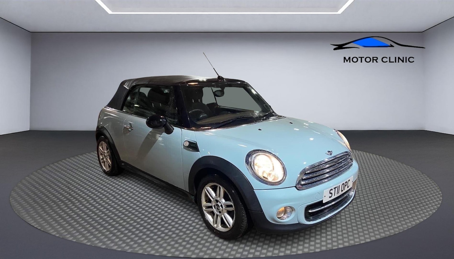 Used MINI Convertible 2011 for sale - 77035788: Photo 6