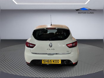 Used Renault Clio 2015 for sale - 76114673: Photo 4