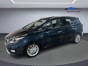 Used Kia Carens 2017 for sale - 76741505: Photo