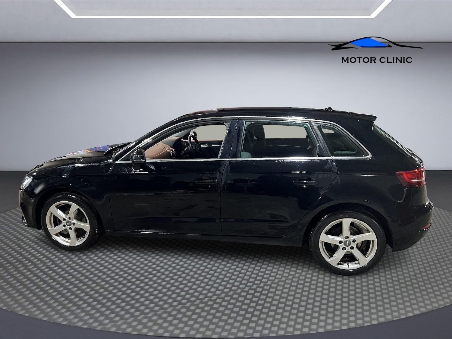 Used Audi A3 2016 for sale - 77522385: Photo 2