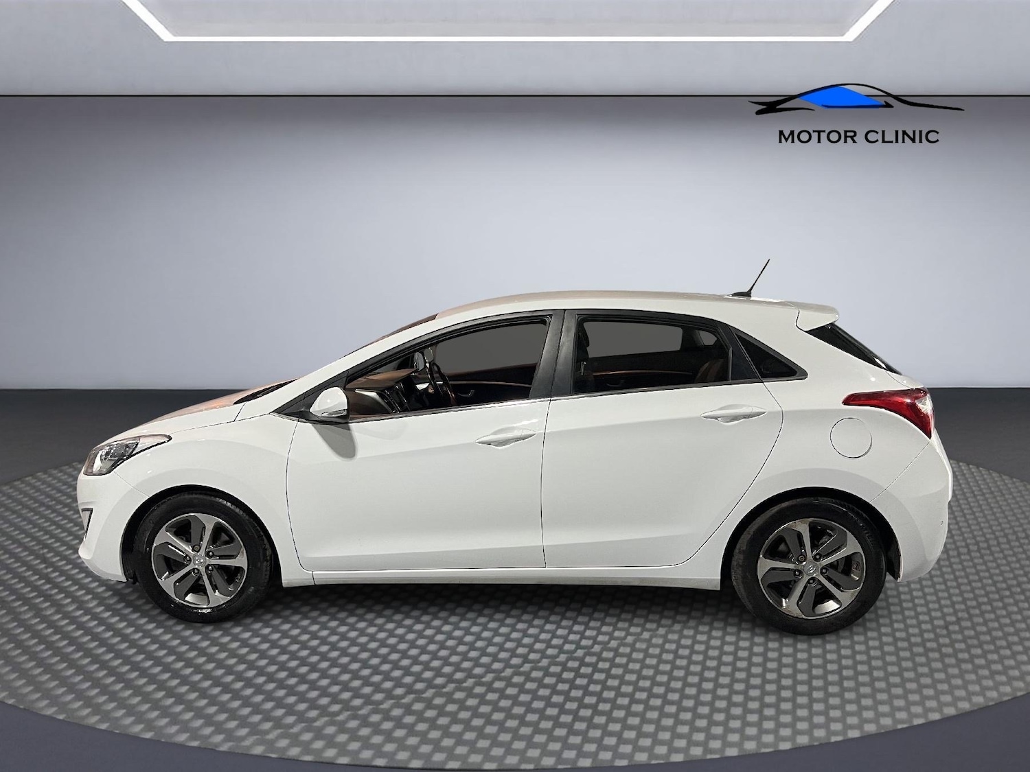 Used Hyundai i30 2016 for sale - 77657449: Photo 2