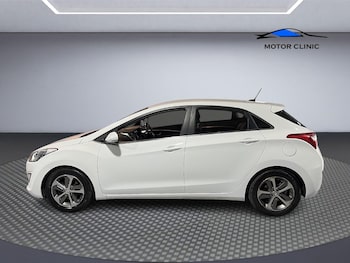 Used Hyundai i30 2016 for sale - 77657449: Photo