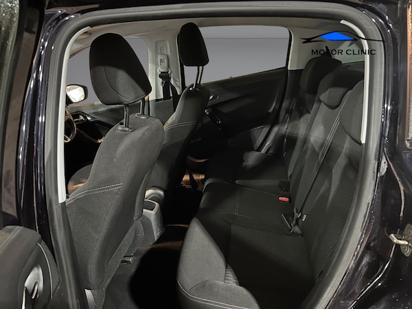 Used Peugeot 208 2014 for sale - 76336011: Photo 12