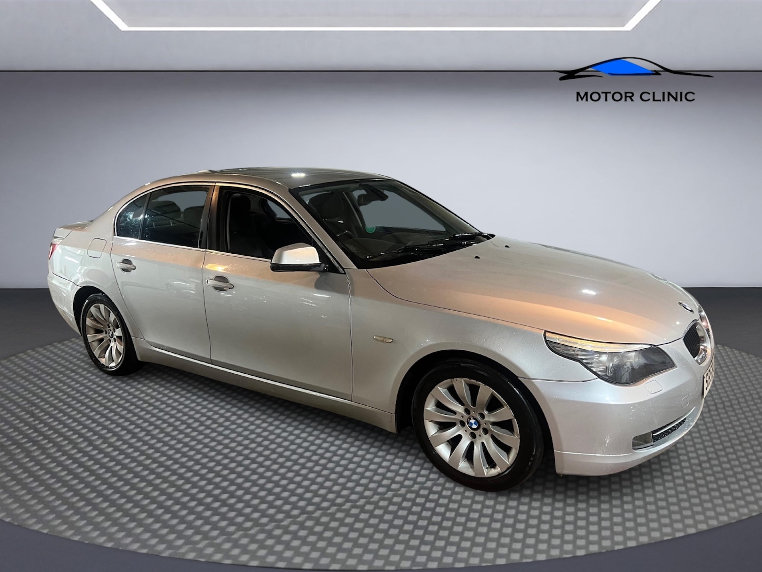 Used BMW 5 Series 2010 for sale - 76682058: Photo 6