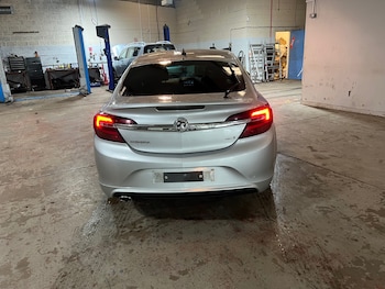 Used Vauxhall Insignia 2017 for sale - 75386193: Photo