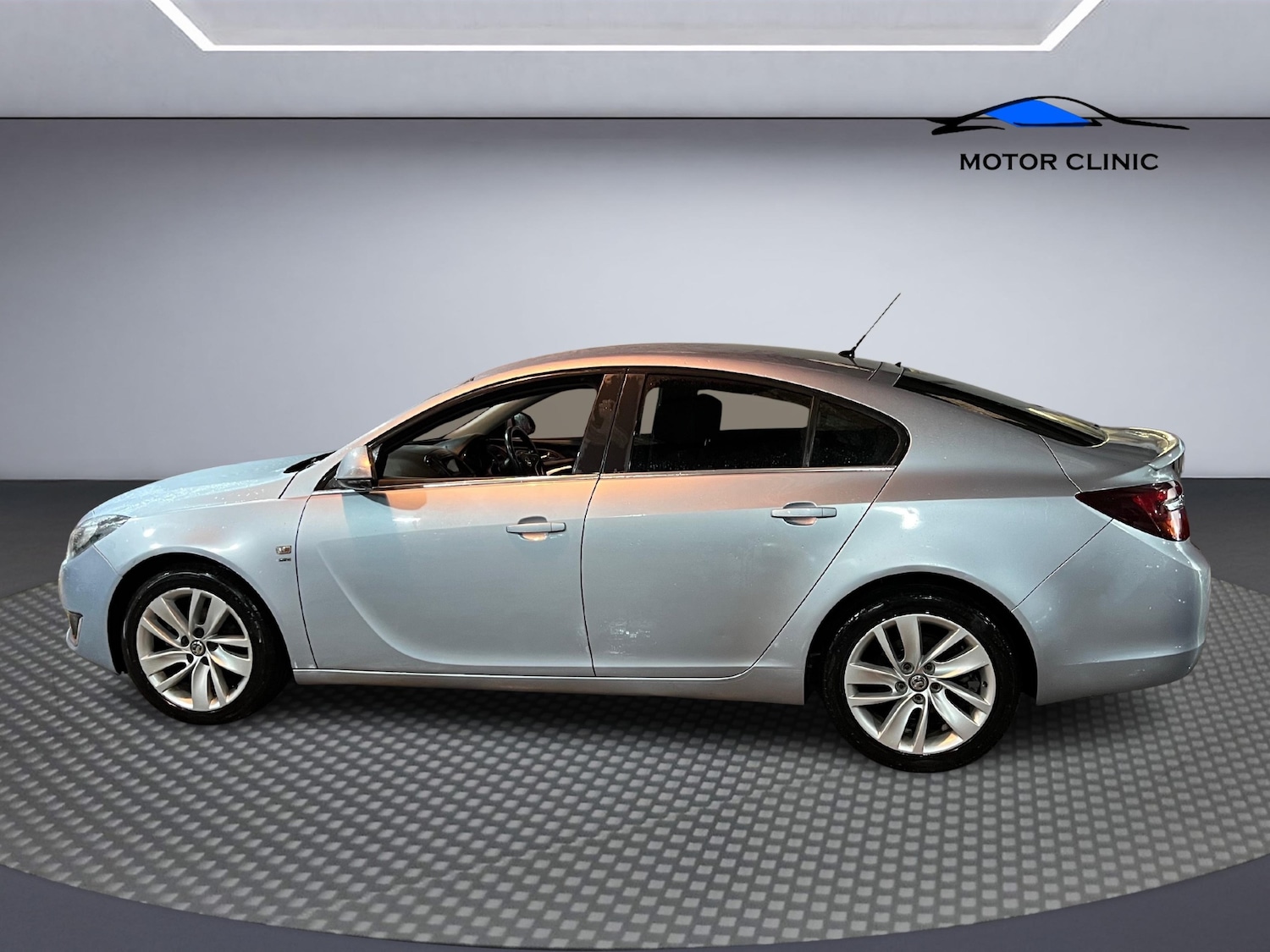 Used Vauxhall Insignia 2014 for sale - 76096742: Photo 2