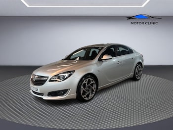 Vauxhall - Insignia