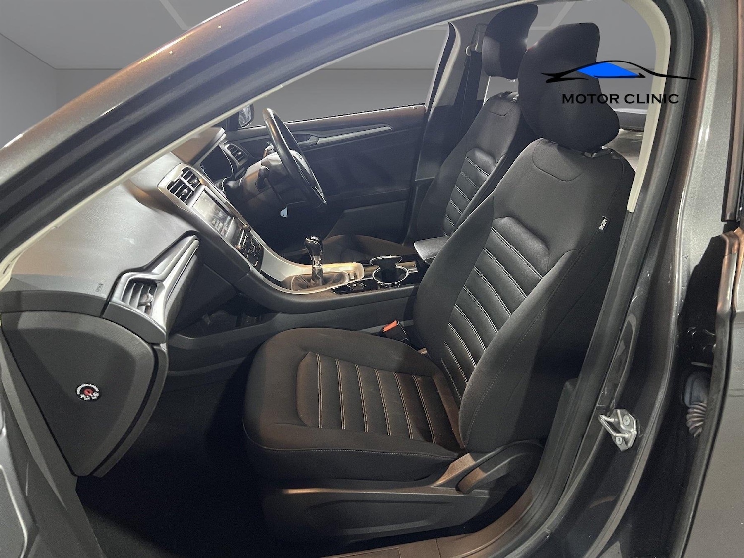 Used Ford Mondeo 2016 for sale - 77973672: Photo 11