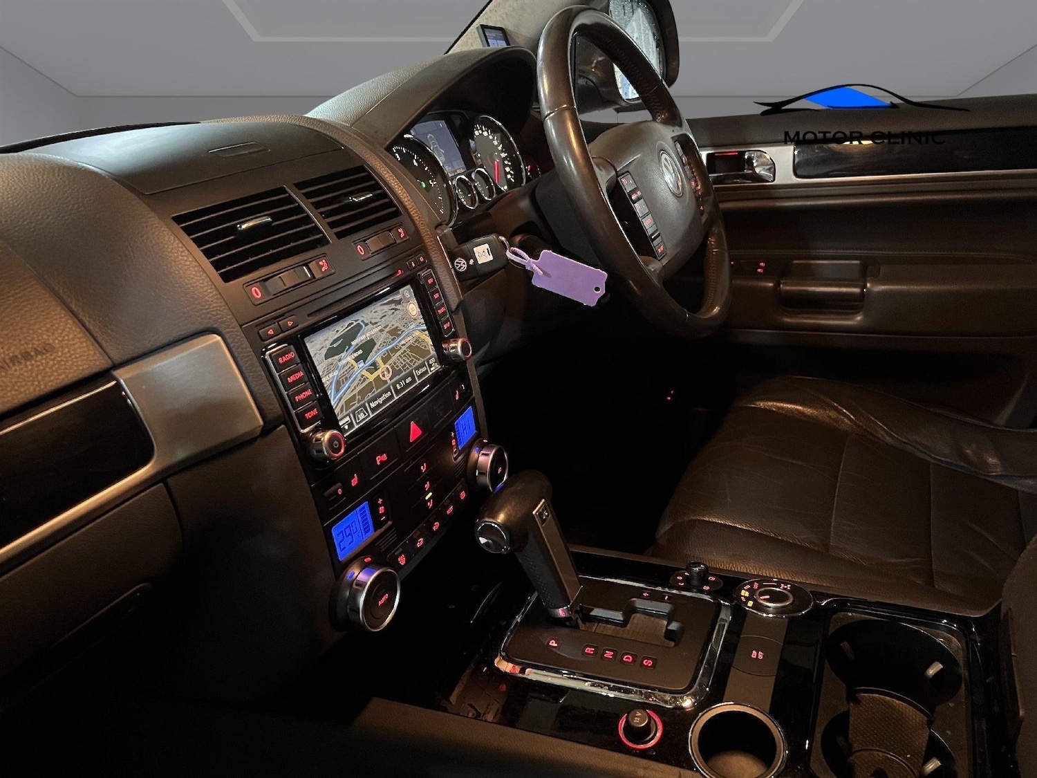 Used Volkswagen Touareg 2010 for sale - 76656496: Photo 13