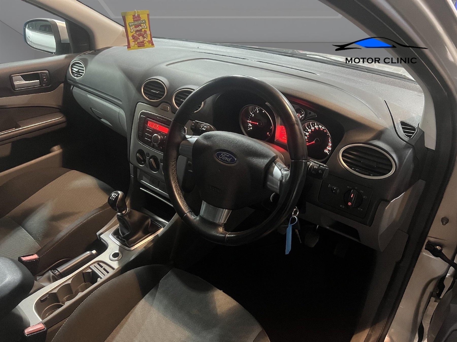 Used Ford Focus 2009 for sale - 77057039: Photo 11