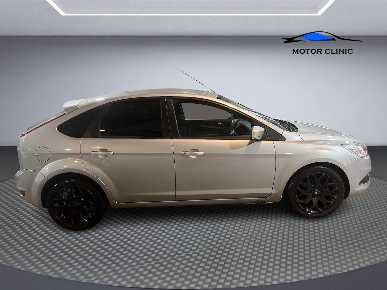 Used Ford Focus 2009 for sale - 77057039: Photo 6