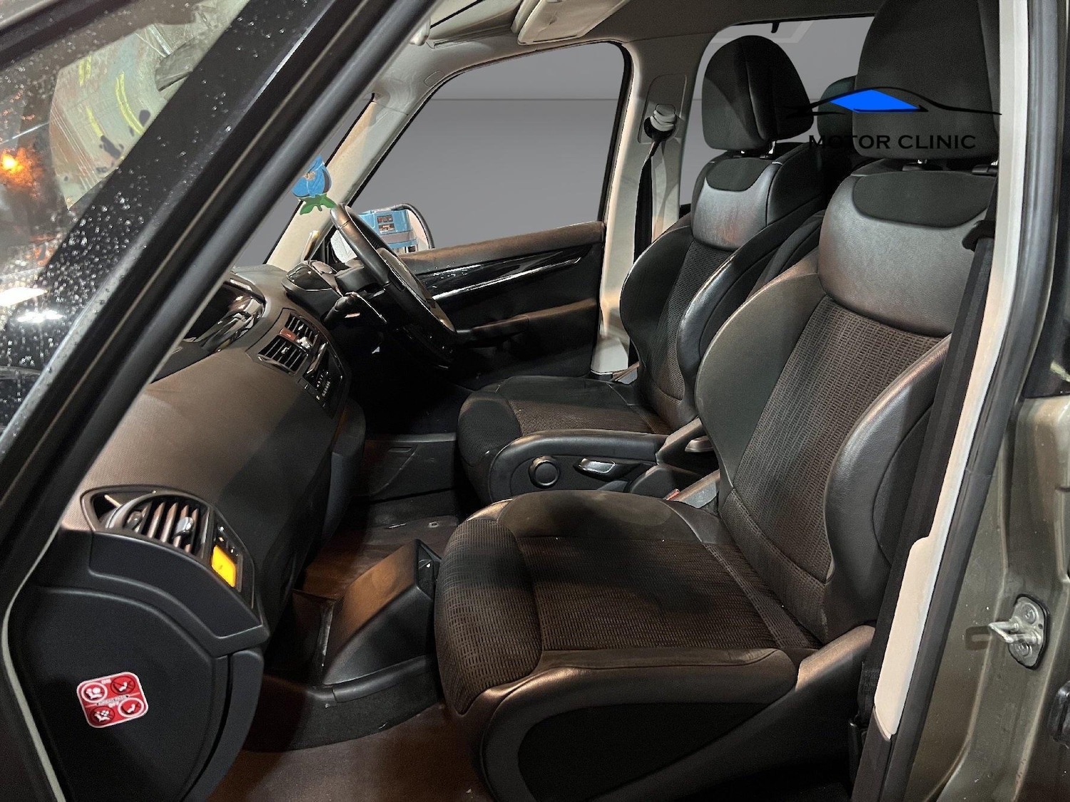 Used Citroen C4 Grand Picasso 2012 for sale - 76896827: Photo 11