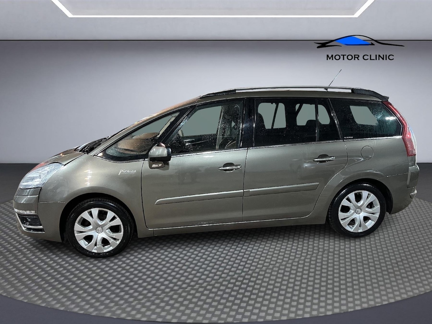 Used Citroen C4 Grand Picasso 2012 for sale - 76896827: Photo 2