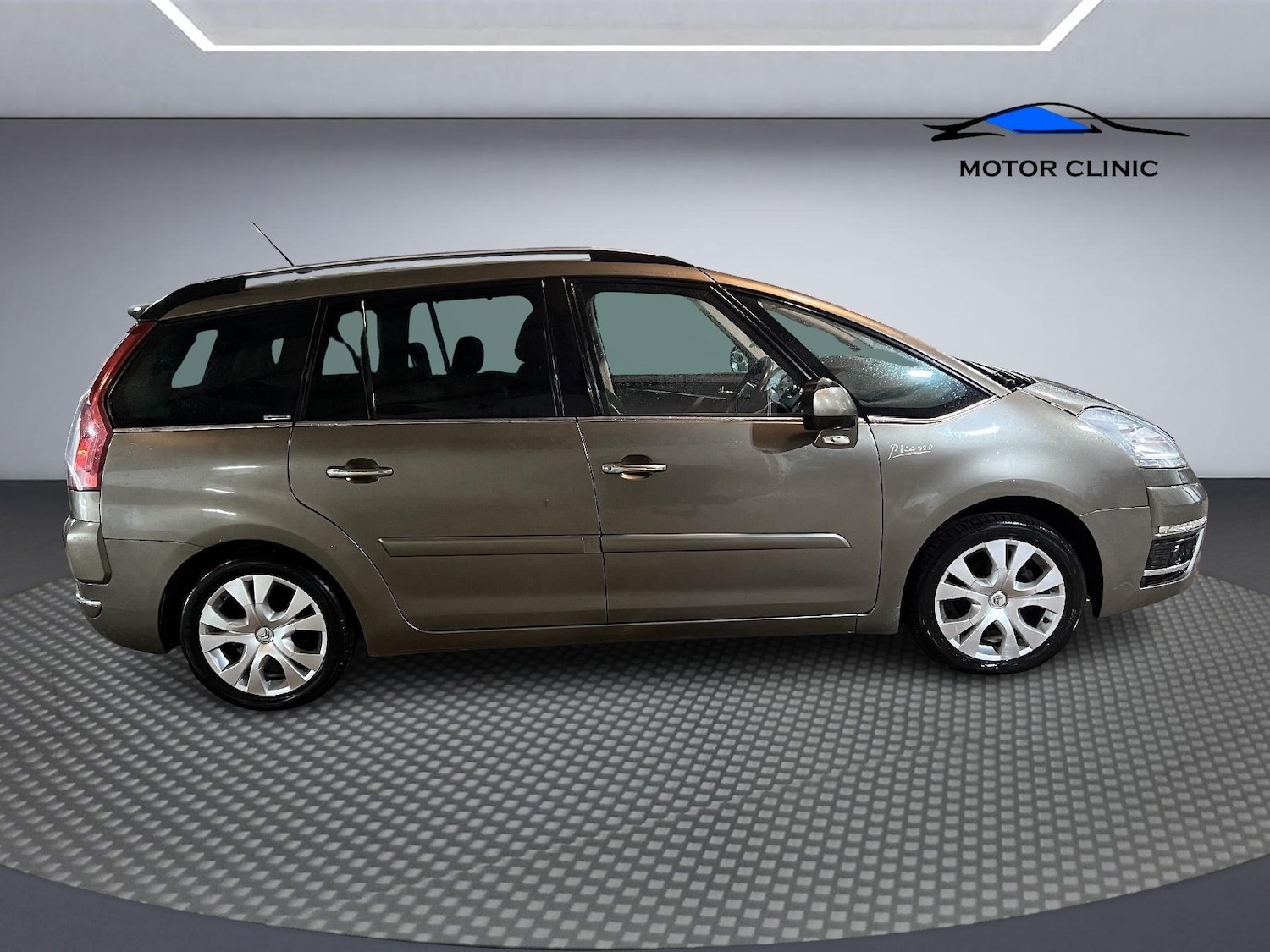 Used Citroen C4 Grand Picasso 2012 for sale - 76896827: Photo 6