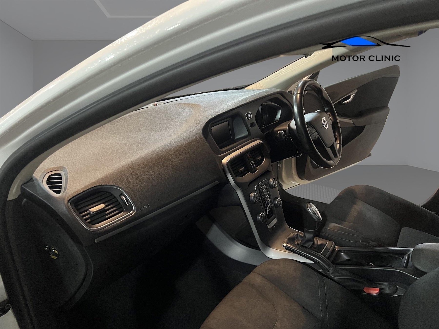 Used Volvo V40 2014 for sale - 77008419: Photo 10