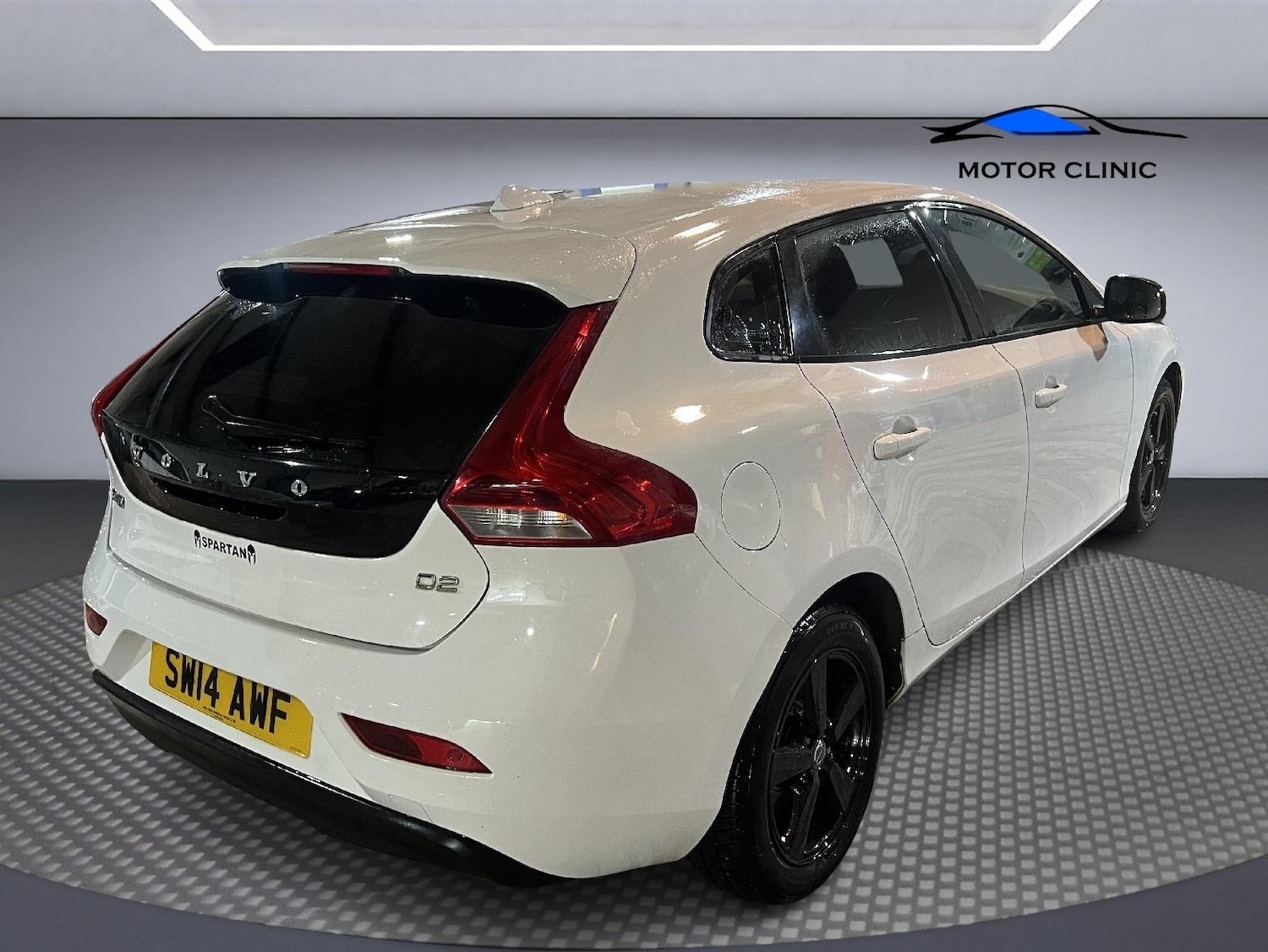 Used Volvo V40 2014 for sale - 77008419: Photo 6