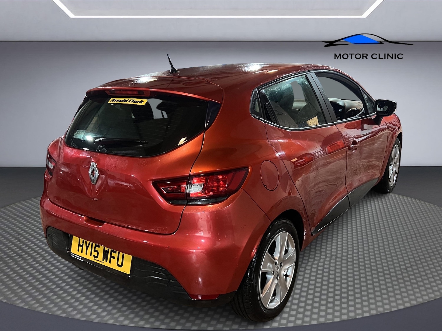 Used Renault Clio 2015 for sale - 76431188: Photo 4