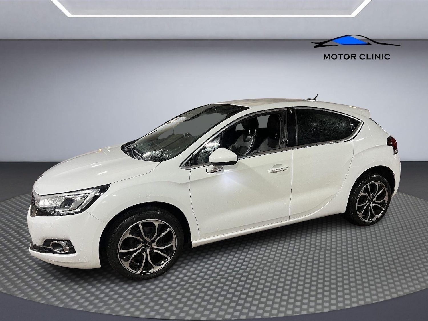 Used DS Automobiles DS 4 2016 for sale - 77438805: Photo 2