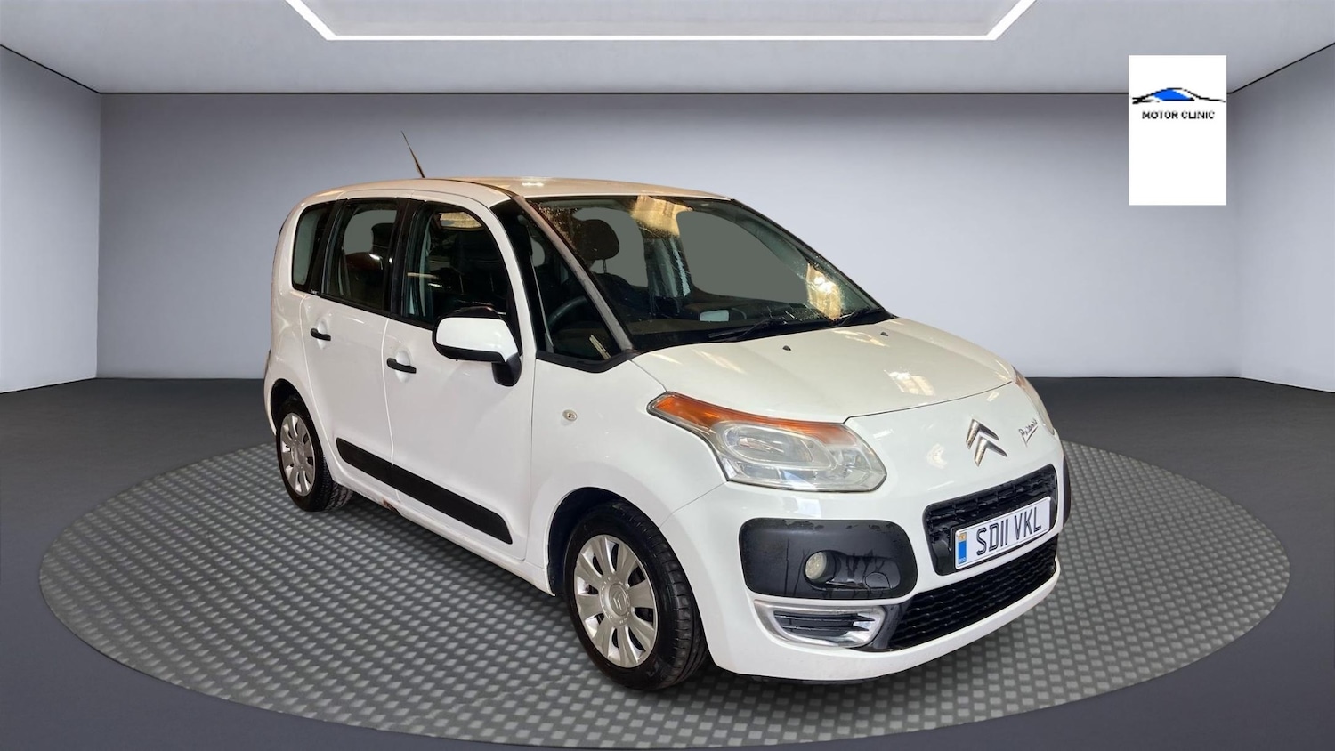 Used Citroen C3 Picasso 2011 for sale - 76588897: Photo 2