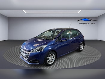 Peugeot - 208
