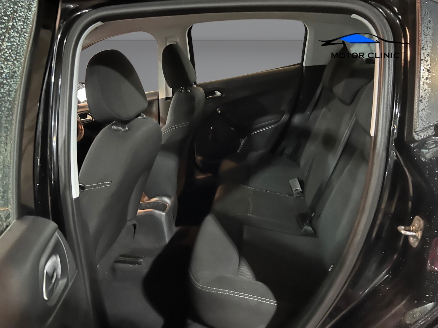 Used Peugeot 208 2017 for sale - 76431765: Photo 12