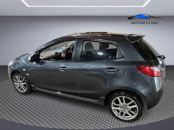 Used Mazda Mazda2 2014 for sale - 77201507: Photo