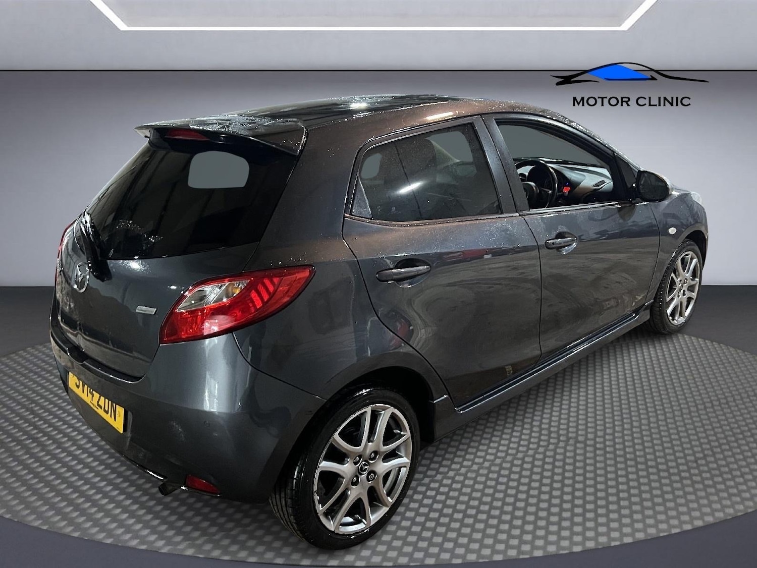 Used Mazda Mazda2 2014 for sale - 77201507: Photo 6
