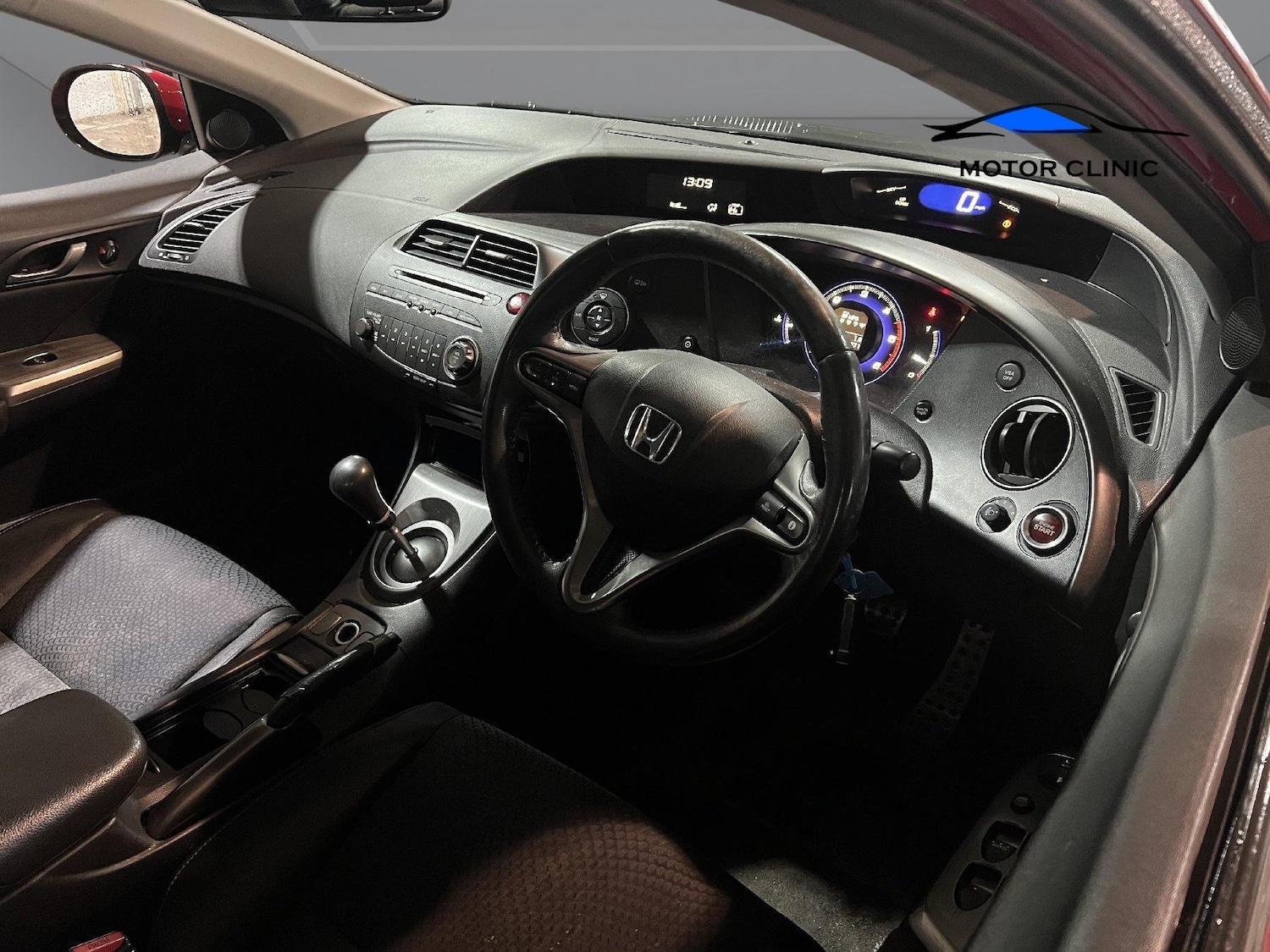 Used Honda Civic 2010 for sale - 77140964: Photo 9