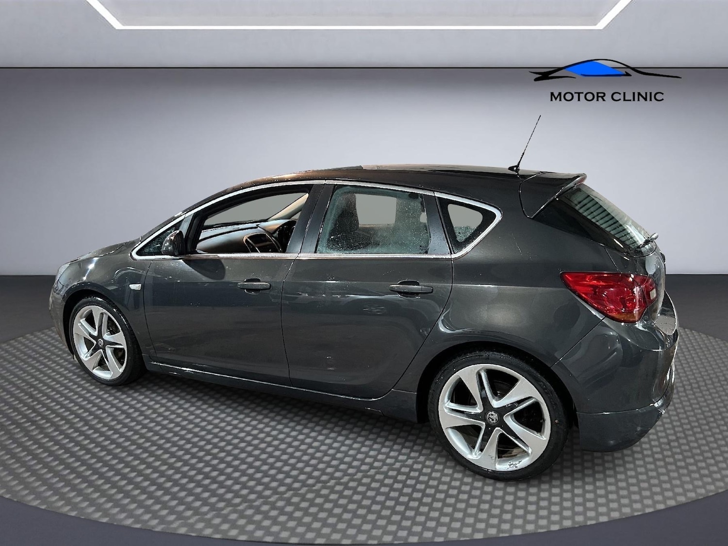 Used Vauxhall Astra 2014 for sale - 76865114: Photo 3