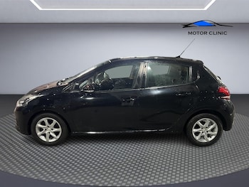 Used Peugeot 208 2016 for sale - 78120871: Photo