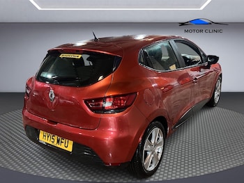 Used Renault Clio 2015 for sale - 76442513: Photo
