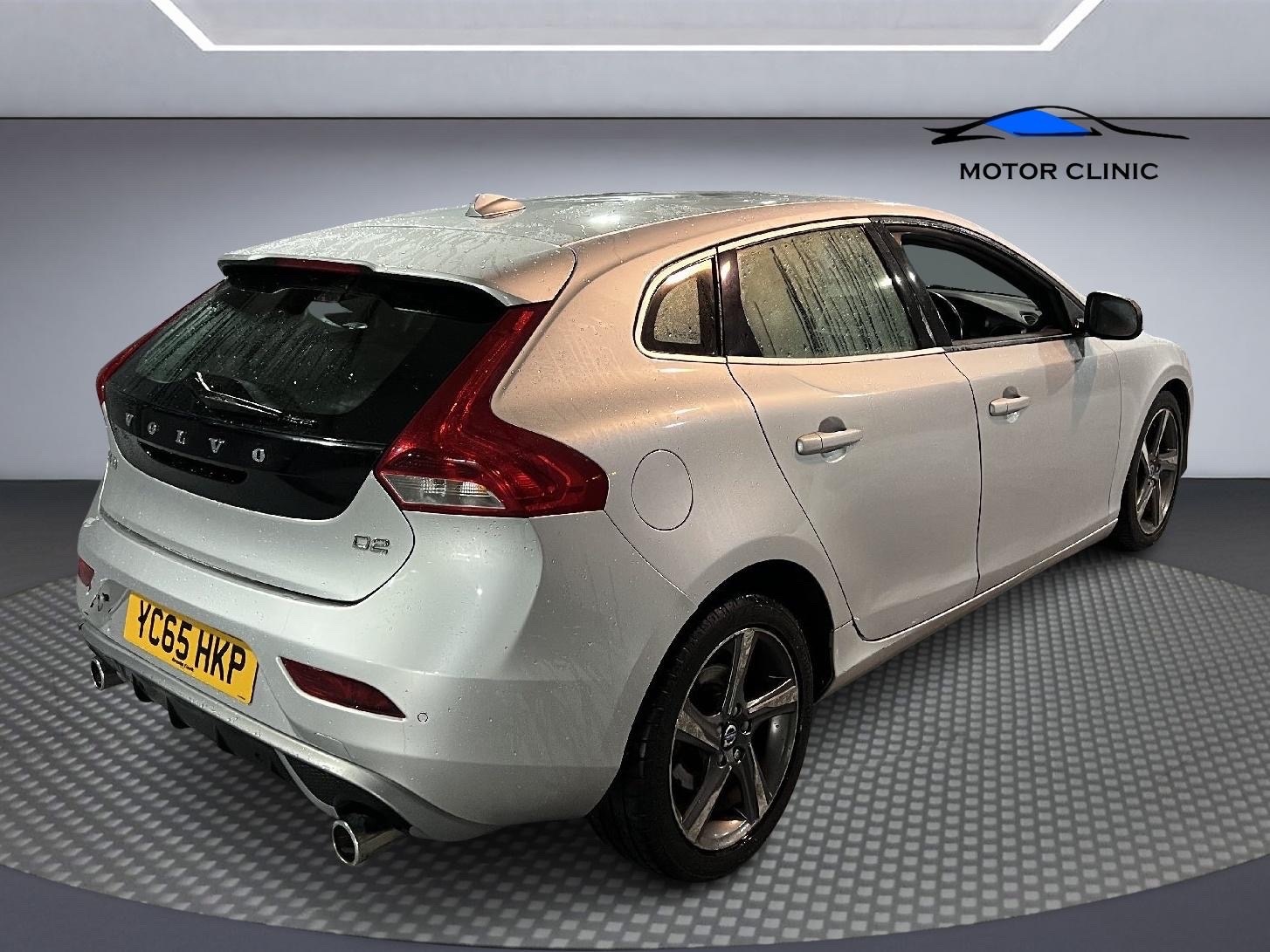 Used Volvo V40 2015 for sale - 77677273: Photo 5