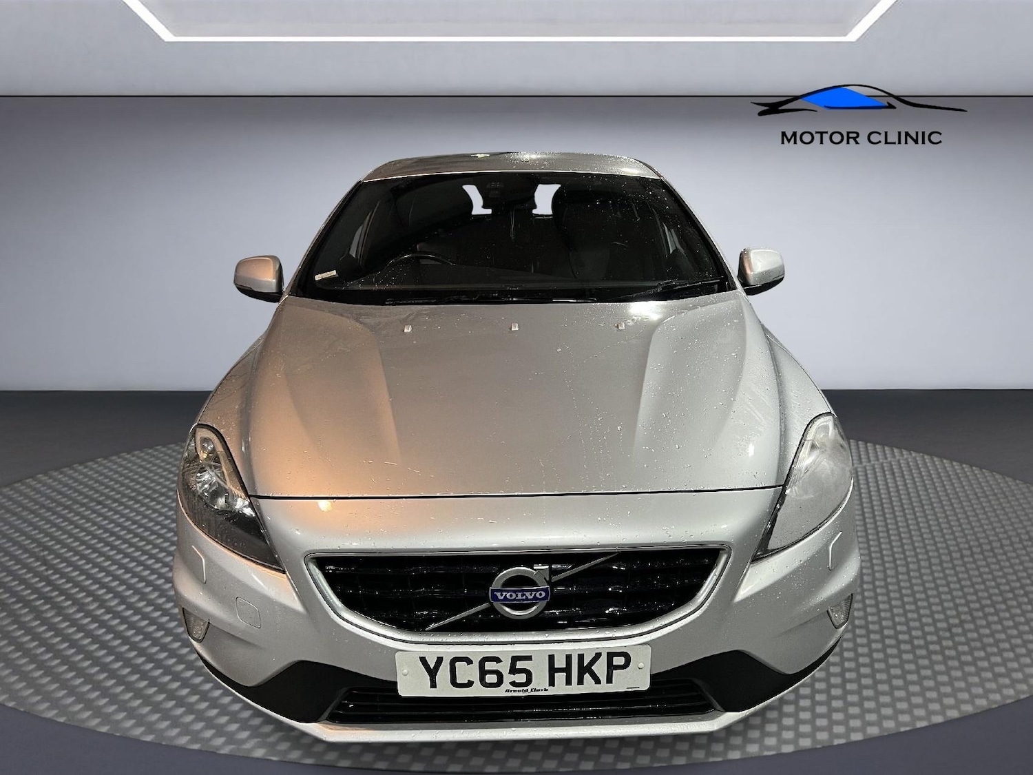 Used Volvo V40 2015 for sale - 77677273: Photo 8