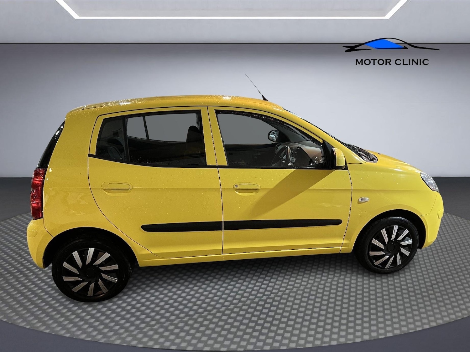 Used Kia Picanto 2010 for sale - 76822045: Photo 6