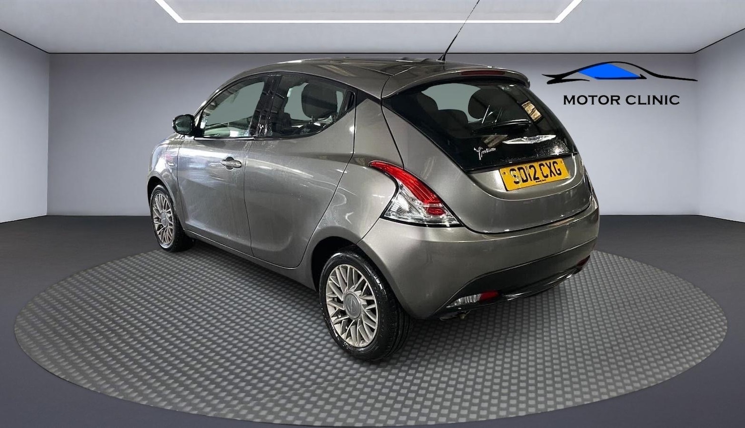 Used Chrysler Ypsilon 2012 for sale - 77965325: Photo 2